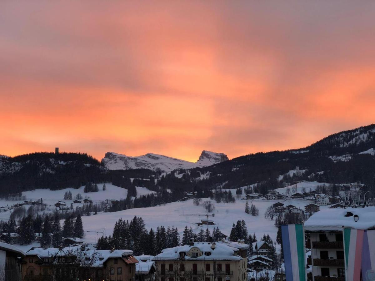 Luxury Panoramic 3Br Apt 2Min To Centre 5Min To Lifts Cortina dʼAmpezzo Esterno foto